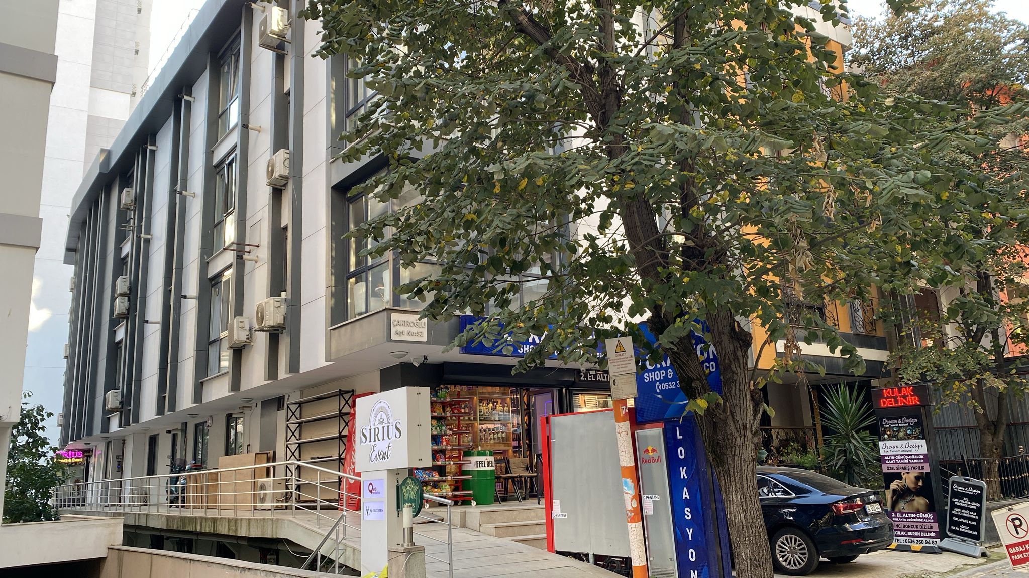 Çakıroğlu Apartmanı