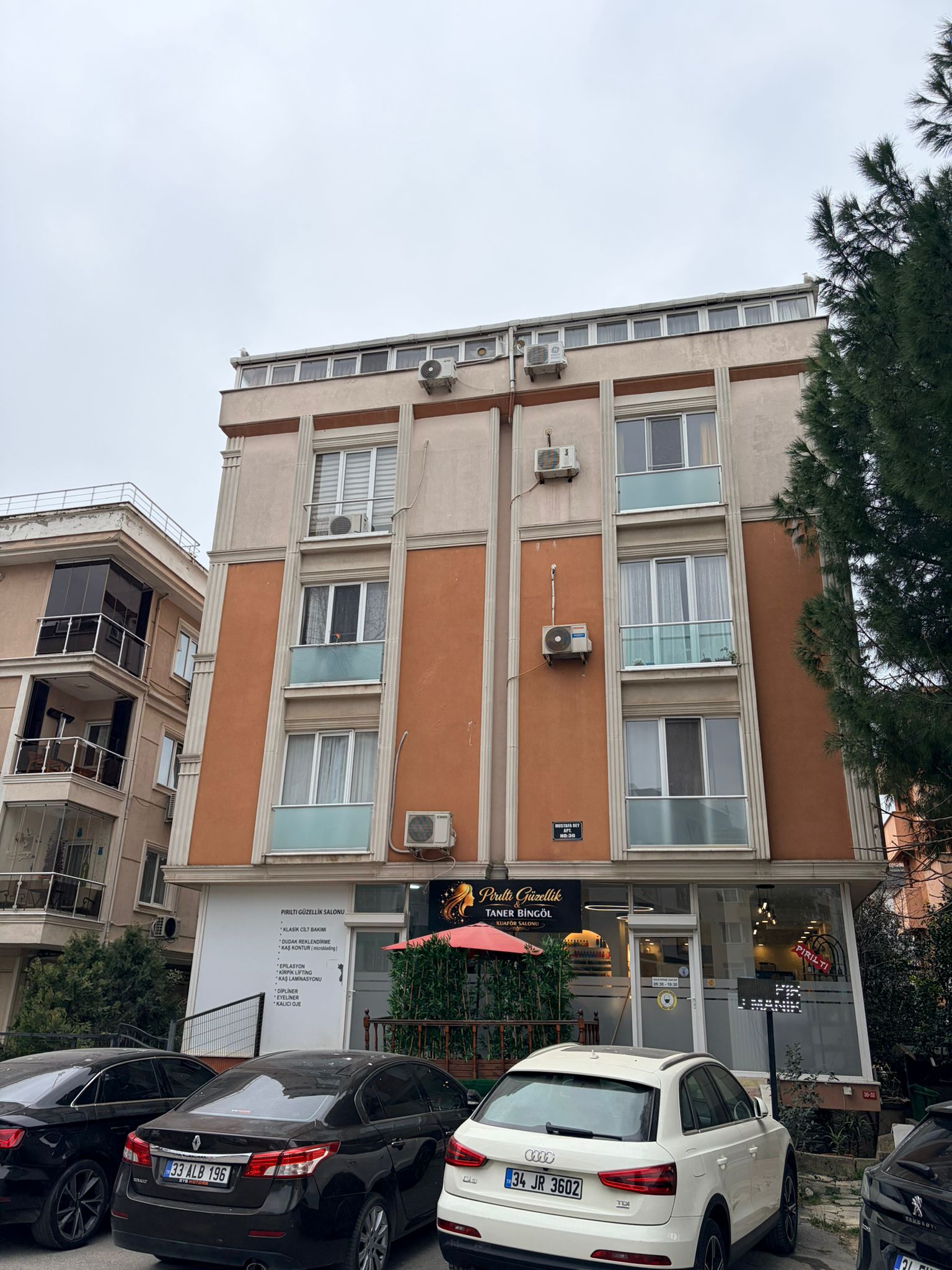 Mustafa Bey Apartmanı