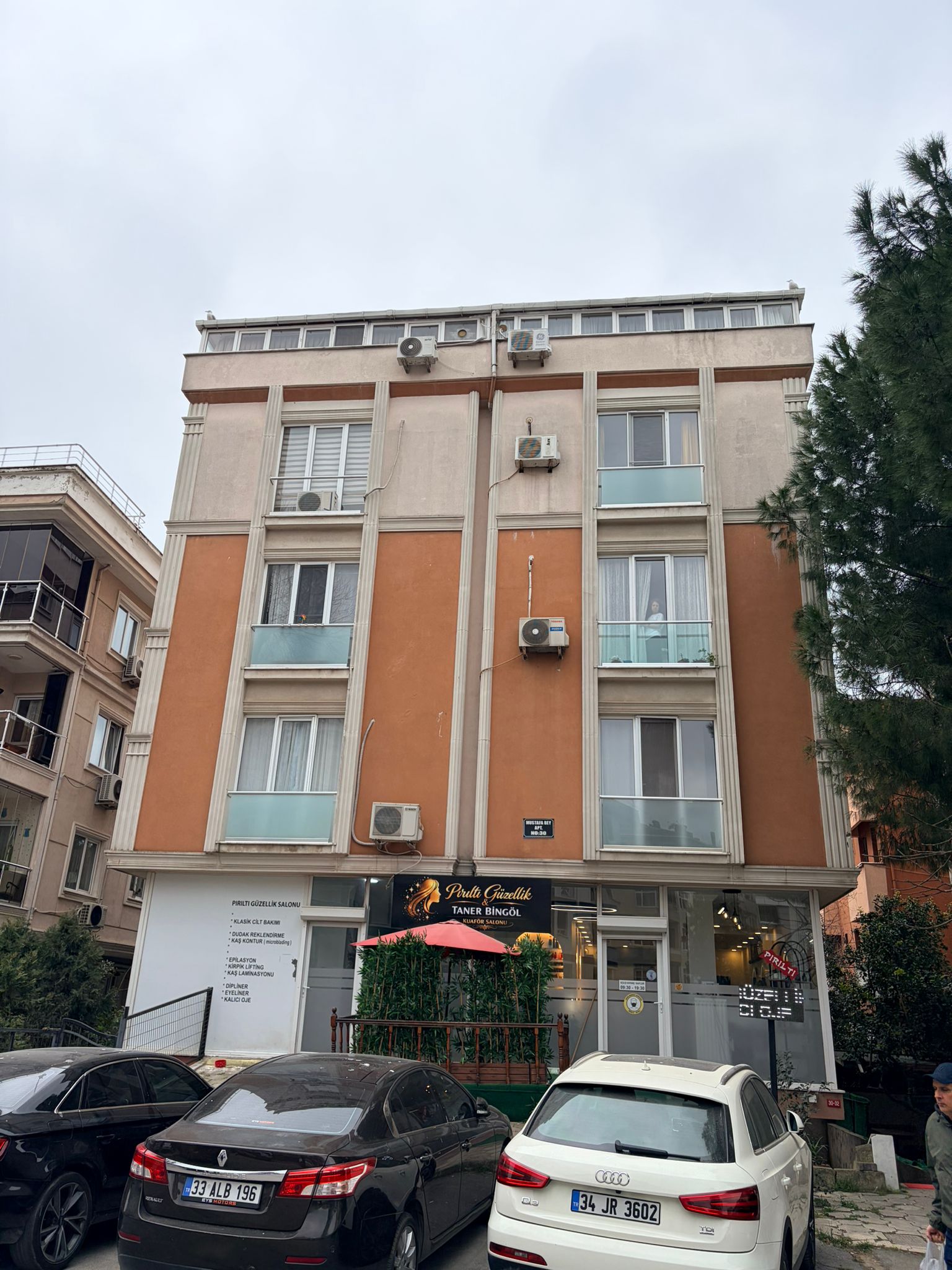 Mustafa Bey Apartmanı