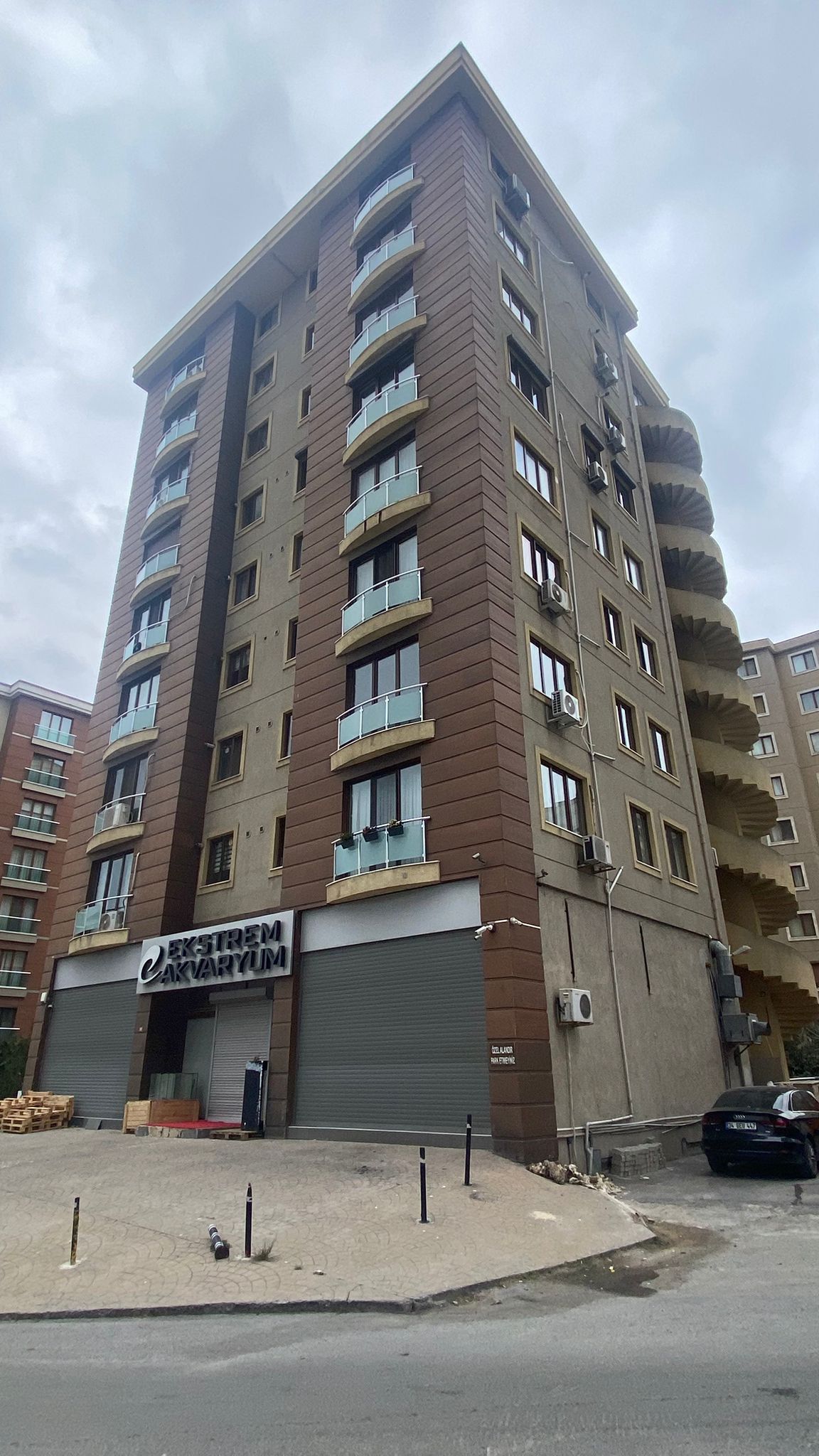 Çakıroğlu Apartmanı